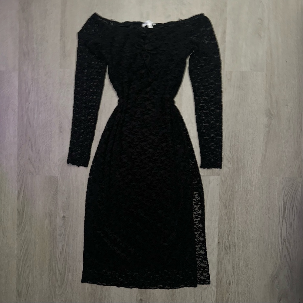 Black Elegant Off-Shoulder Lace Slit Dress